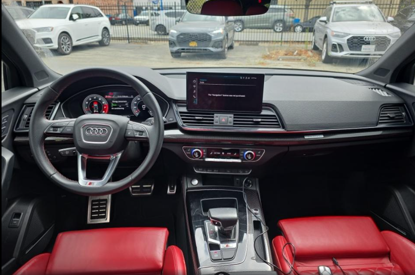 2023 Audi SQ5 Premium Plus quattro