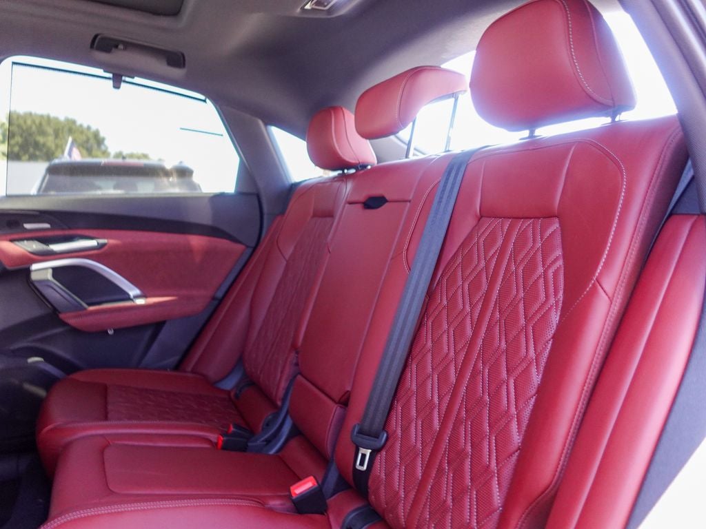 2026 Audi SQ5 Sportback Premium Plus quattro