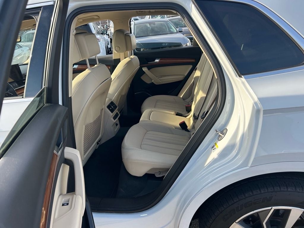 2021 Audi Q5 45 Premium Plus quattro