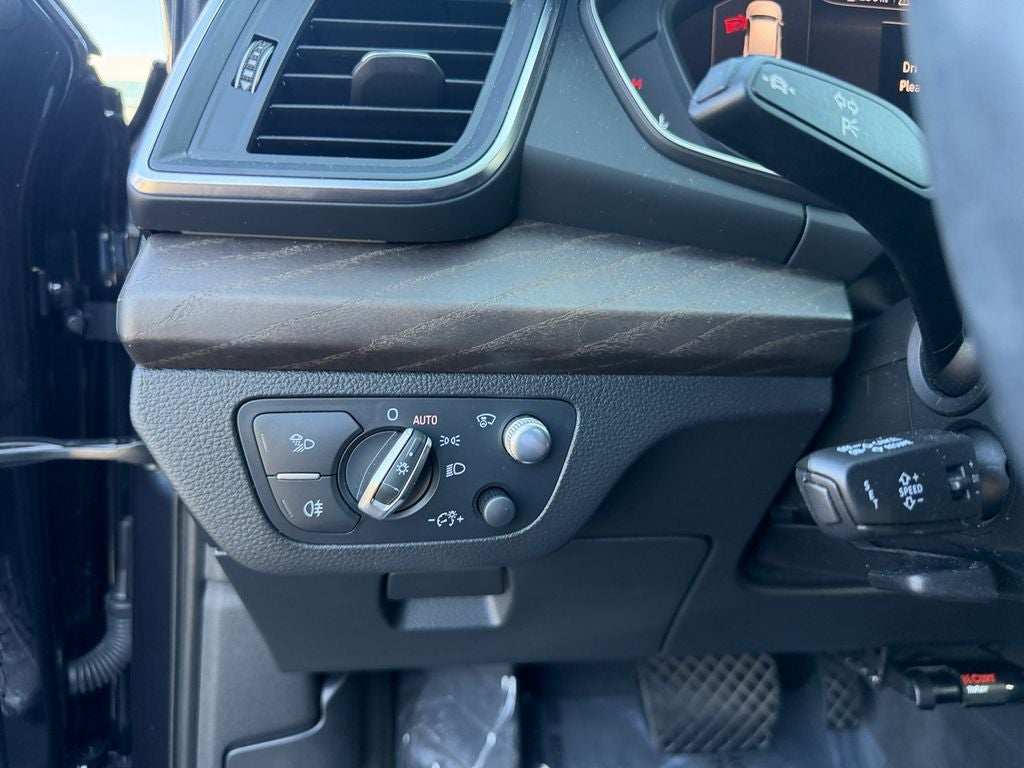 2018 Audi Q5 2.0T Premium quattro