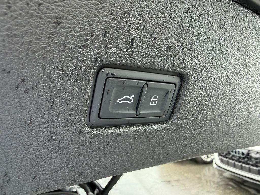 2026 Audi SQ8 4.0T Prestige quattro