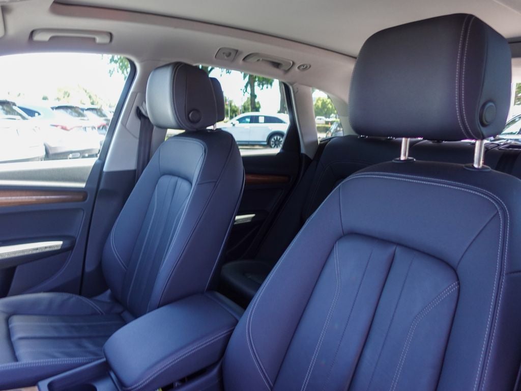 2023 Audi Q5 45 S line Premium quattro