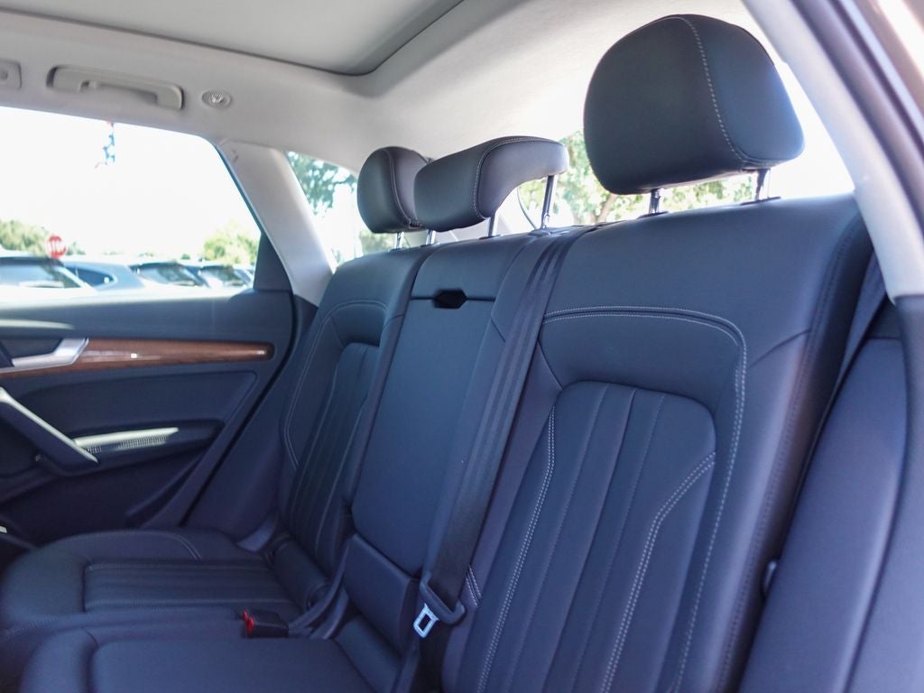 2023 Audi Q5 45 S line Premium quattro