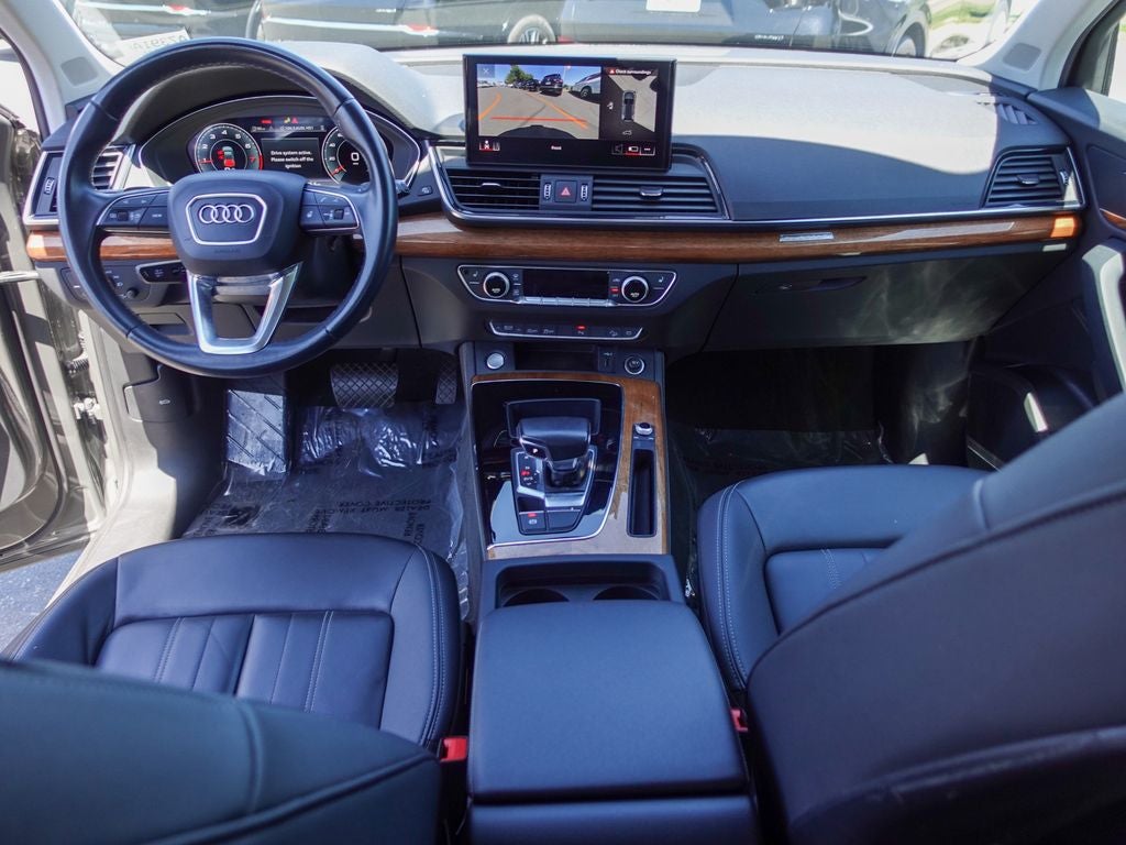 2023 Audi Q5 45 S line Premium quattro