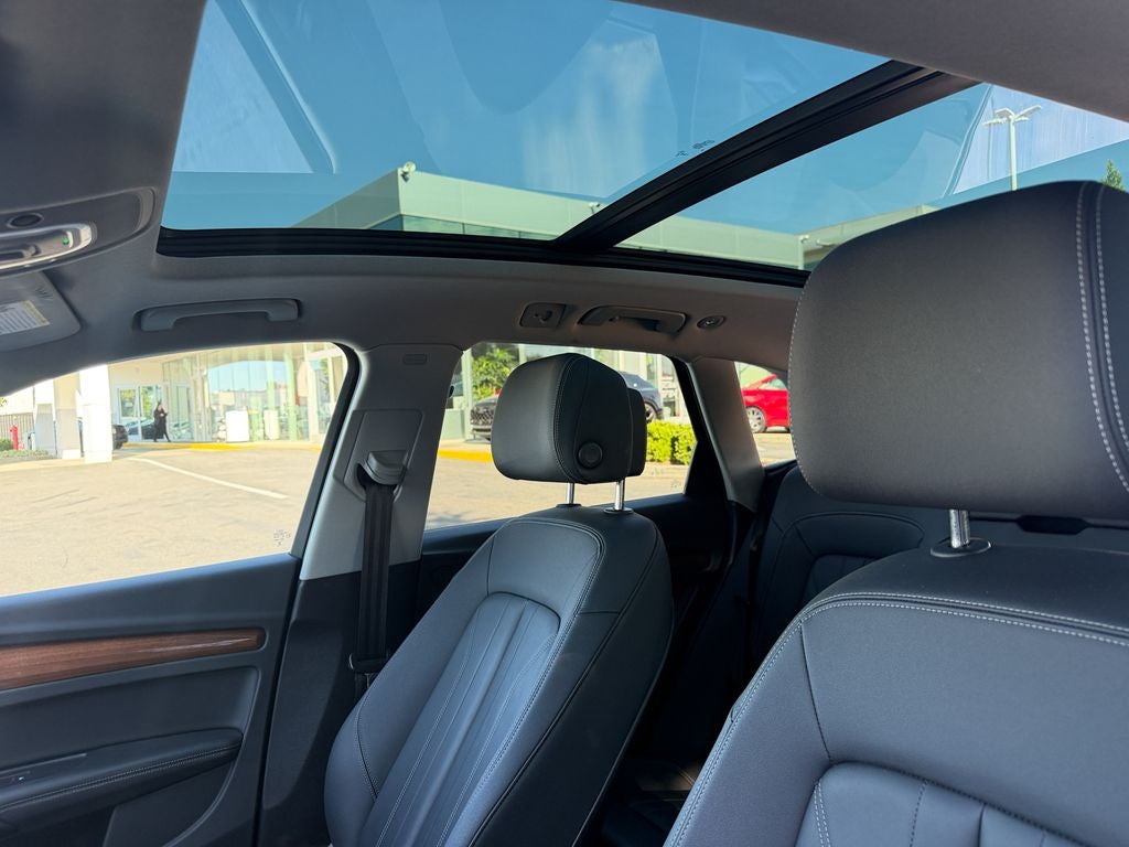 2023 Audi Q5 45 S line Premium quattro