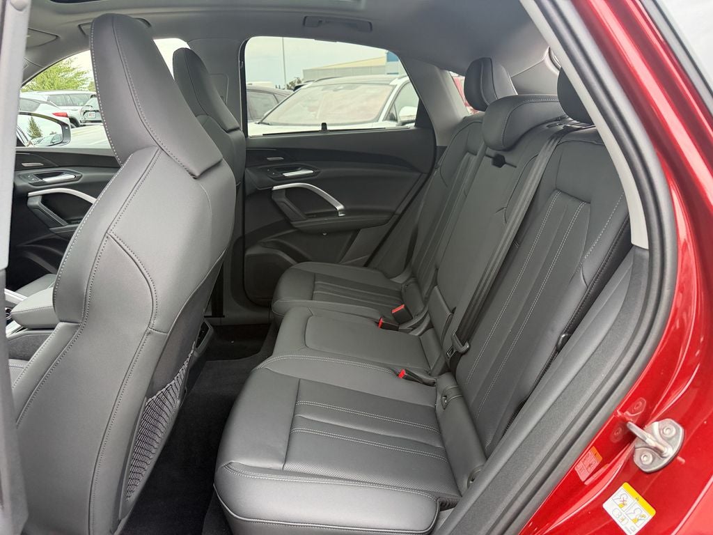 2026 Audi Q5 2.0T Premium Plus quattro