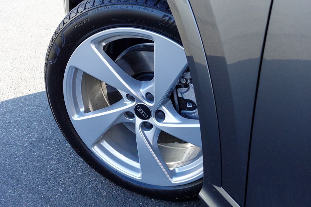 2025 Audi Q5 2.0T Premium Plus quattro