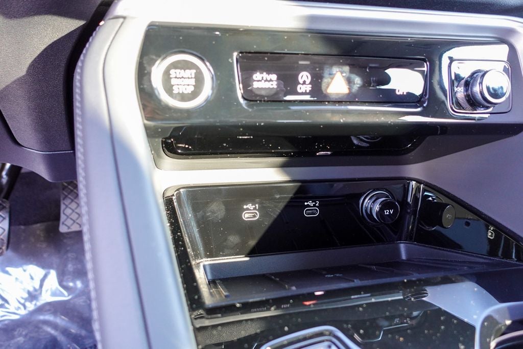 2025 Audi Q5 2.0T Premium Plus quattro