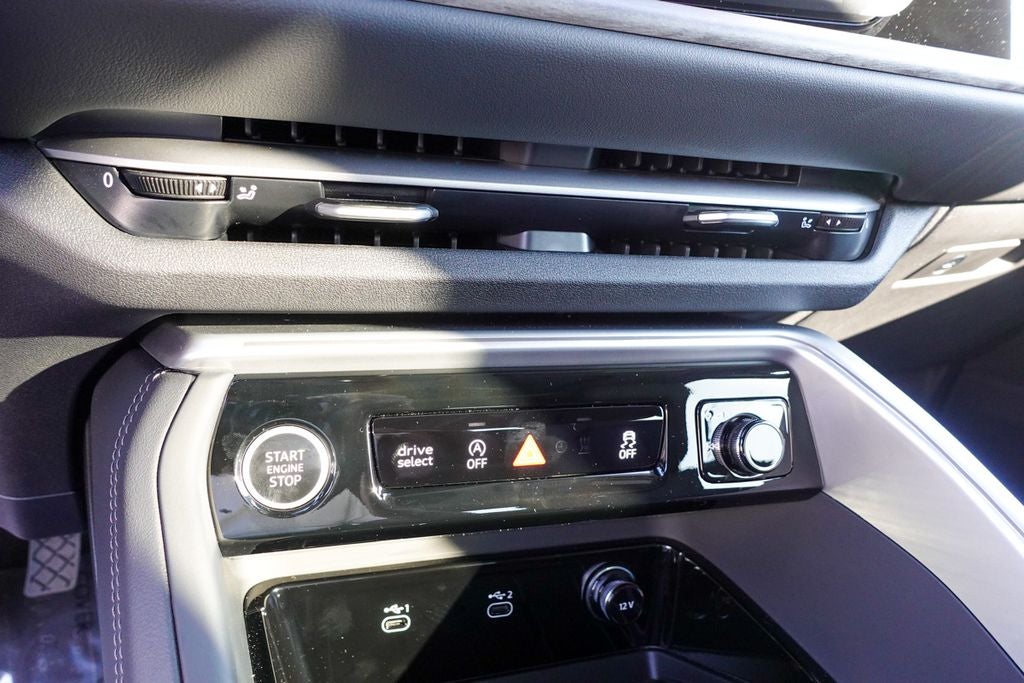 2025 Audi Q5 2.0T Premium Plus quattro