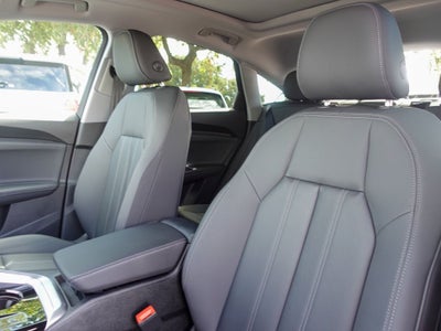 2026 Audi Q5 2.0T Premium Plus quattro