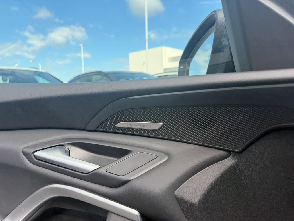 2026 Audi Q5 2.0T Premium Plus quattro