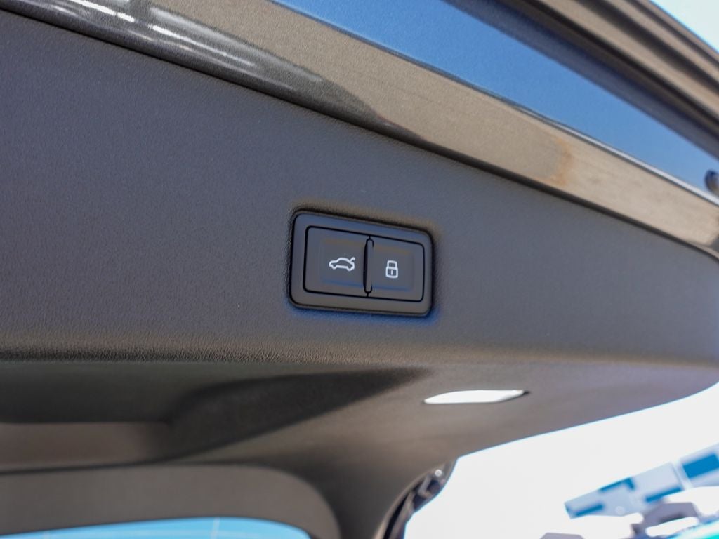 2026 Audi Q5 2.0T Premium Plus quattro