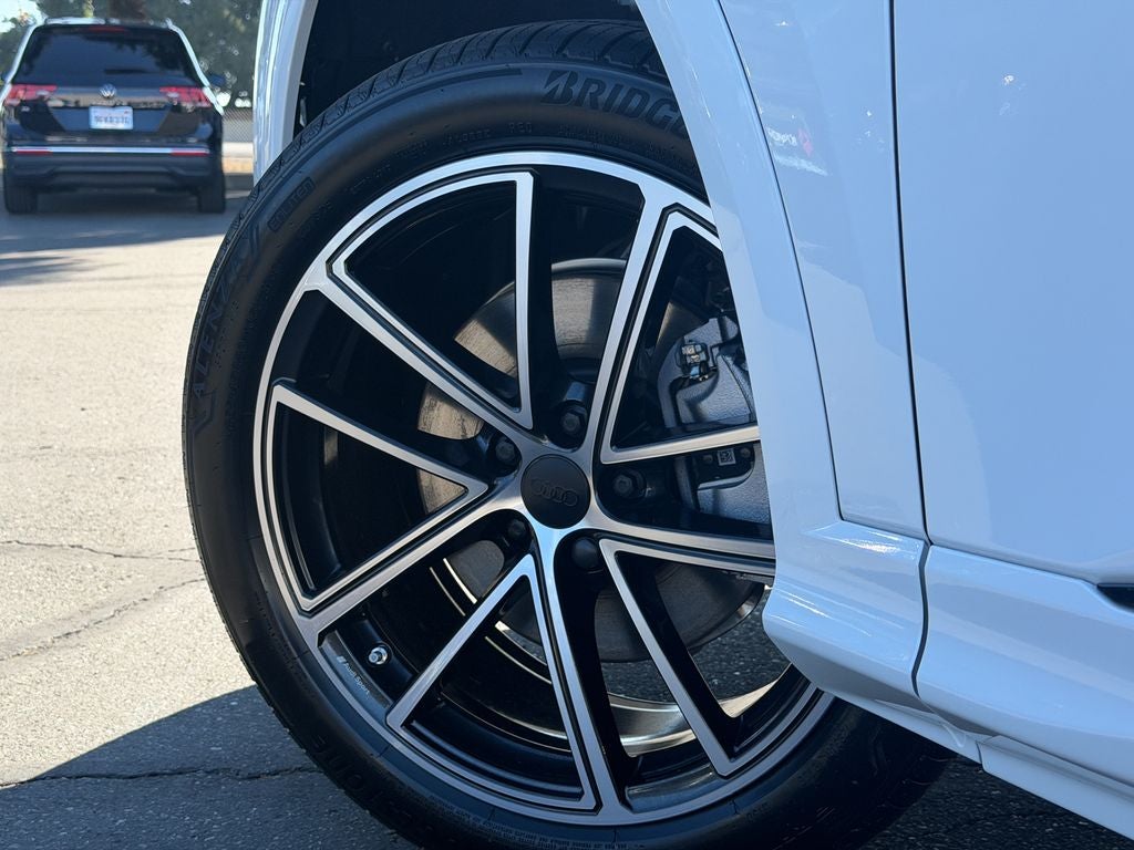 2026 Audi Q5 2.0T Premium Plus quattro