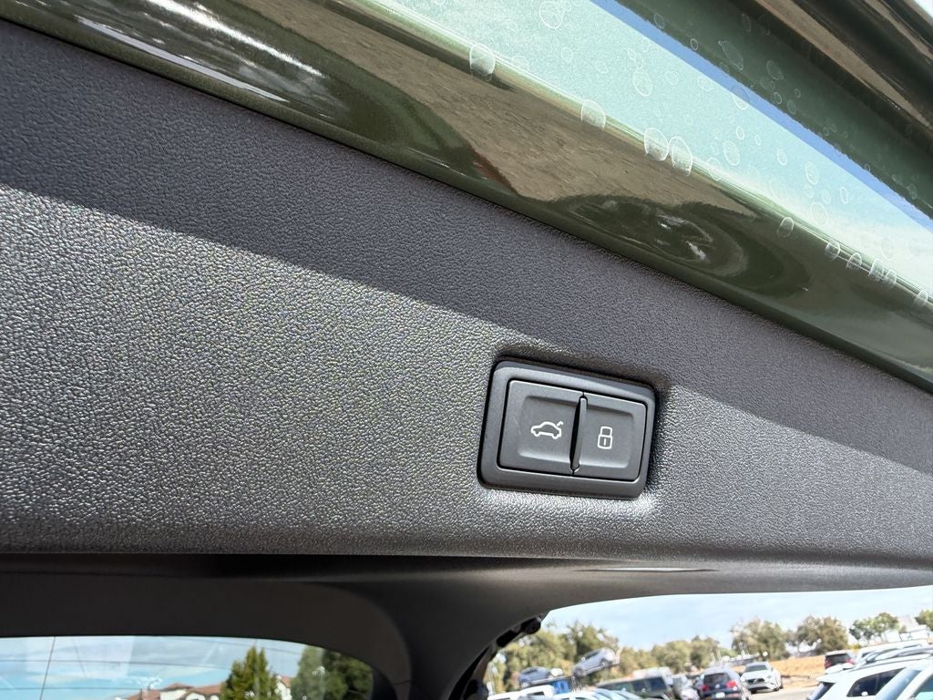 2026 Audi Q5 2.0T Premium Plus quattro