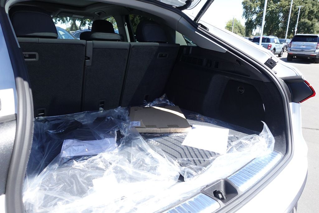 2025 Audi Q5 2.0T Premium Plus quattro