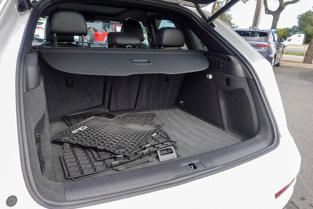 2018 Audi Q3 2.0T Premium quattro