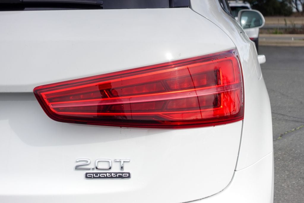 2018 Audi Q3 2.0T Premium quattro