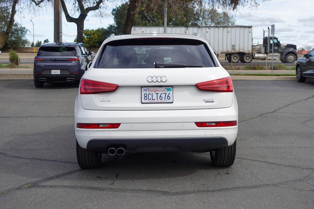 2018 Audi Q3 2.0T Premium quattro