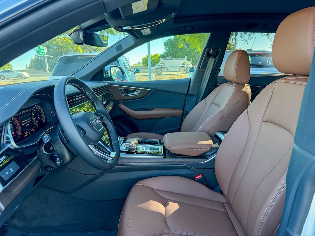 2025 Audi Q8 55 Premium Plus quattro
