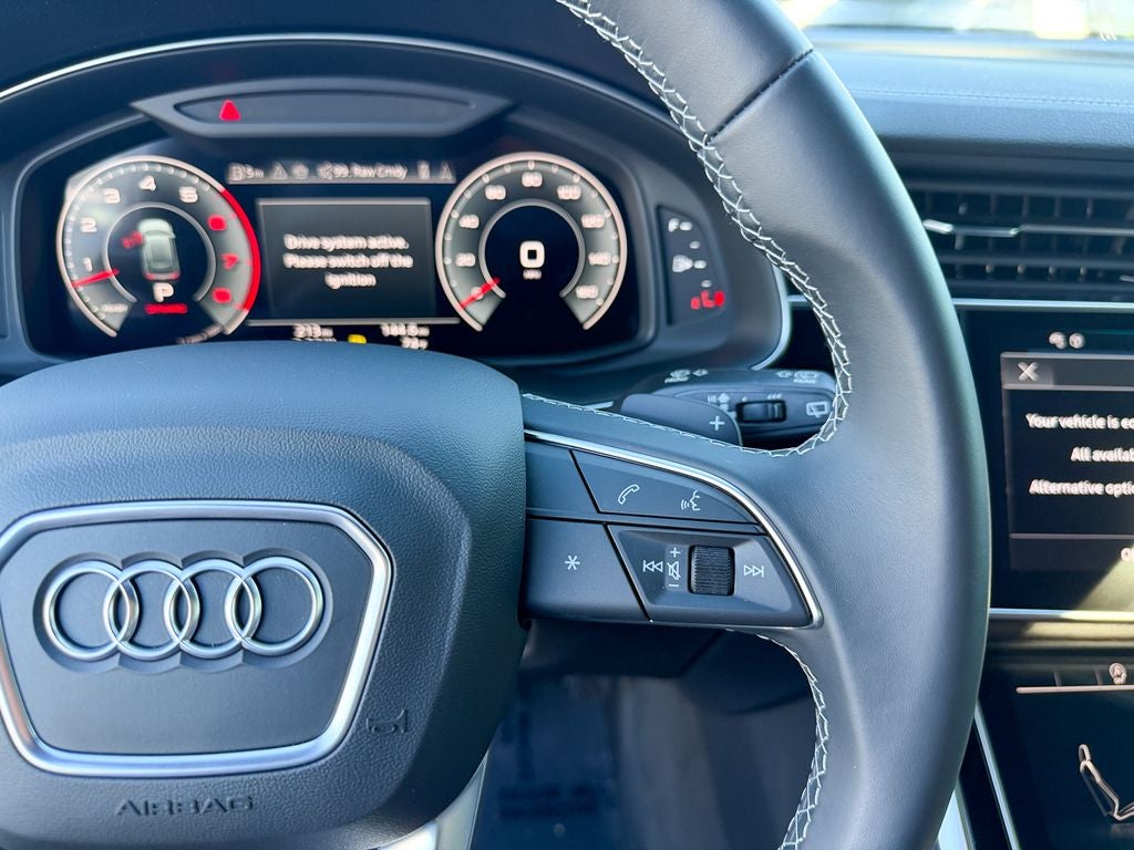 2025 Audi Q8 55 Premium Plus quattro
