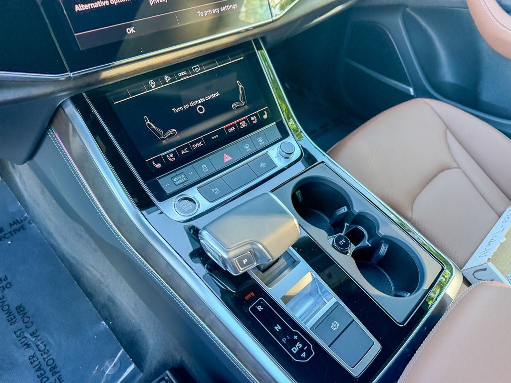 2025 Audi Q8 55 Premium Plus quattro
