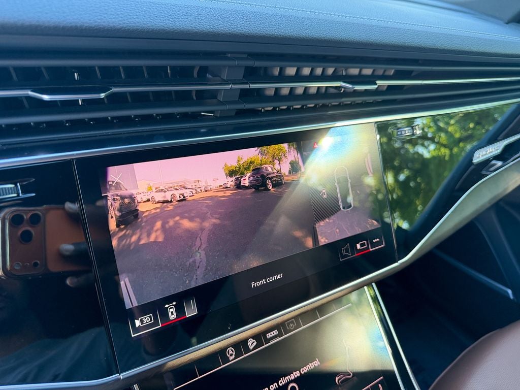 2025 Audi Q8 55 Premium Plus quattro