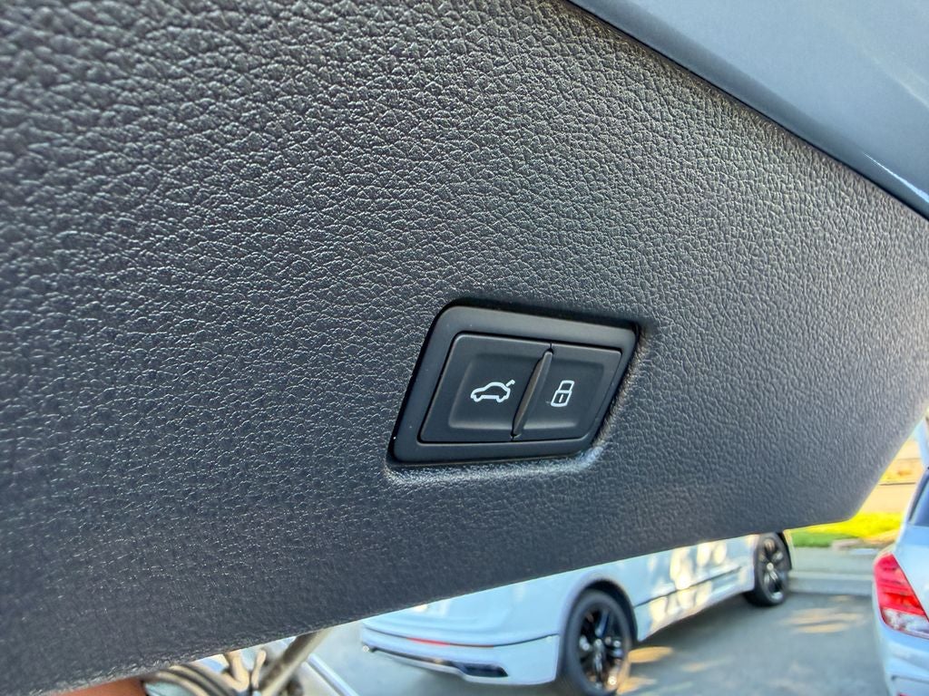 2025 Audi Q8 55 Premium Plus quattro