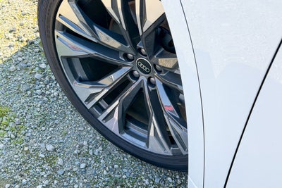 2025 Audi Q8 55 Premium Plus quattro