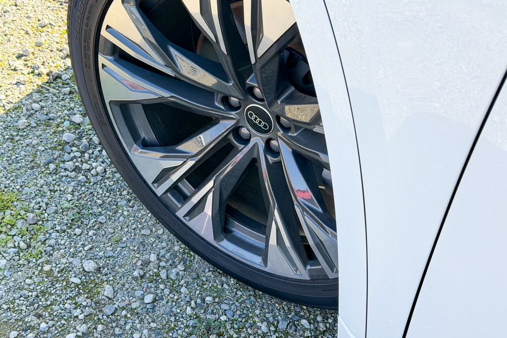 2025 Audi Q8 55 Premium Plus quattro