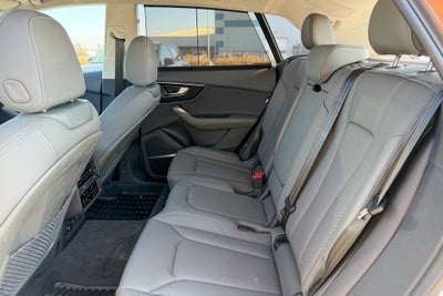 2025 Audi Q8 55 Premium Plus quattro