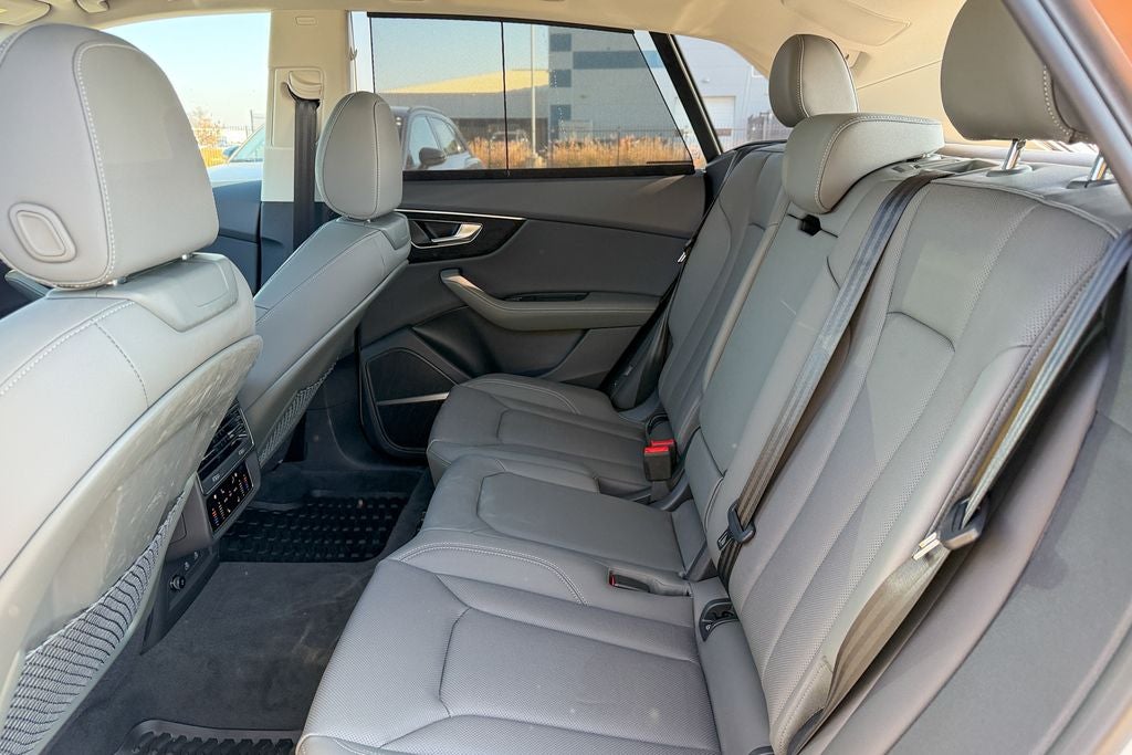 2025 Audi Q8 55 Premium Plus quattro