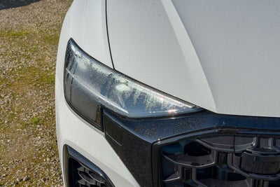 2025 Audi Q8 55 Premium Plus quattro