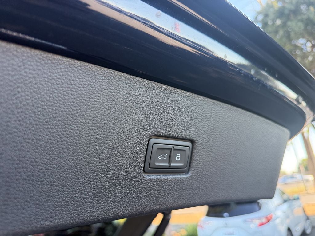 2027 Audi Q8 55 Premium Plus quattro