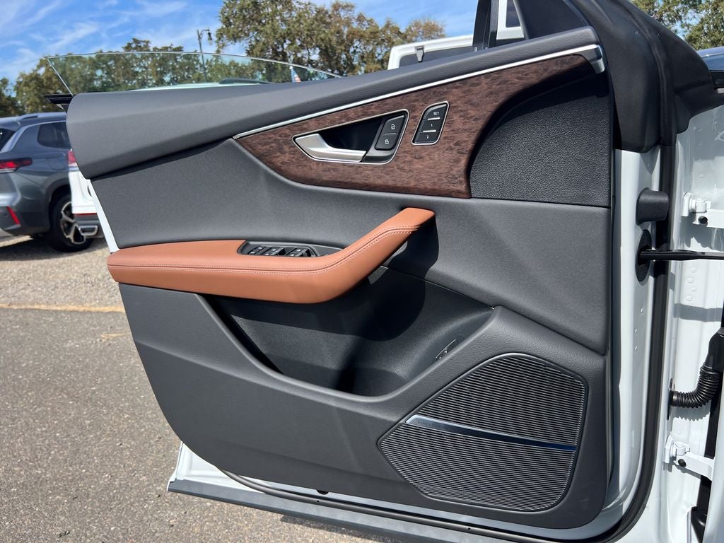 2026 Audi Q8 55 Premium Plus quattro