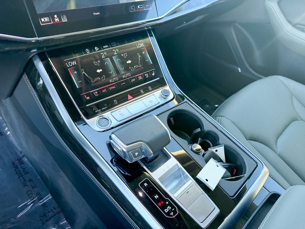 2025 Audi Q8 55 Premium Plus quattro
