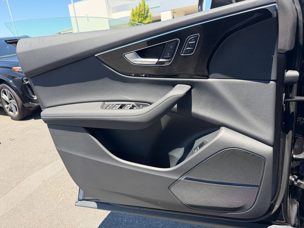 2026 Audi Q8 55 Premium Plus quattro