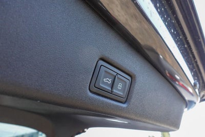 2025 Audi Q5 2.0T Prestige quattro