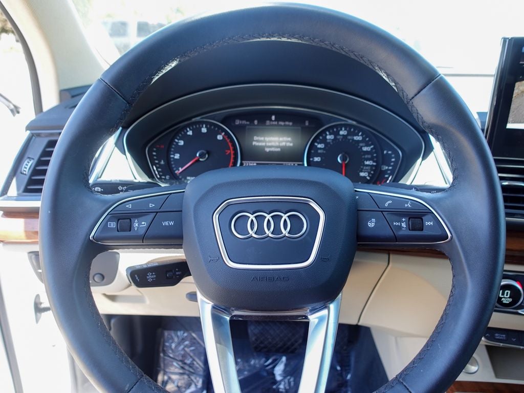 2023 Audi Q5 45 S line Premium quattro