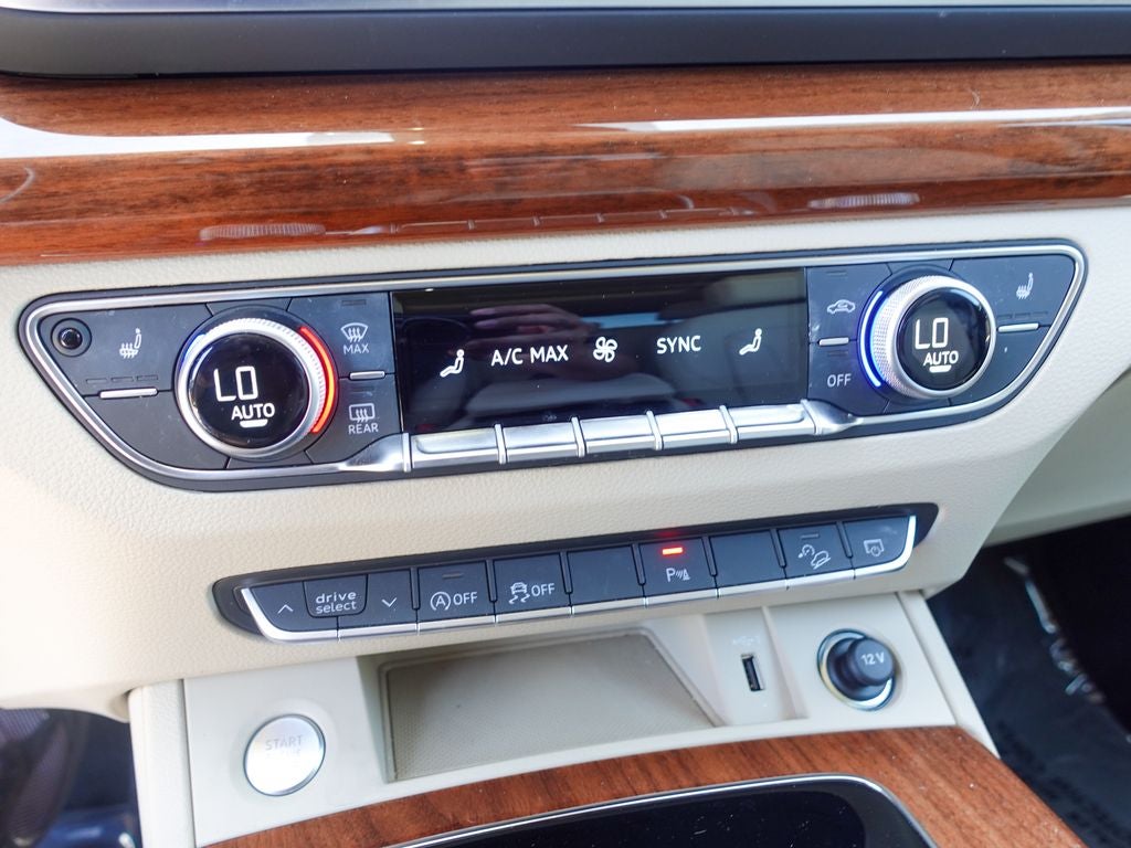 2023 Audi Q5 45 S line Premium quattro