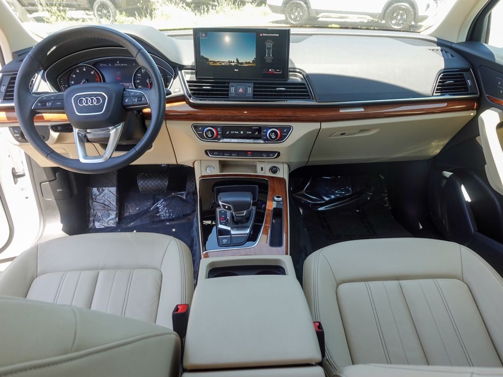 2023 Audi Q5 45 S line Premium quattro