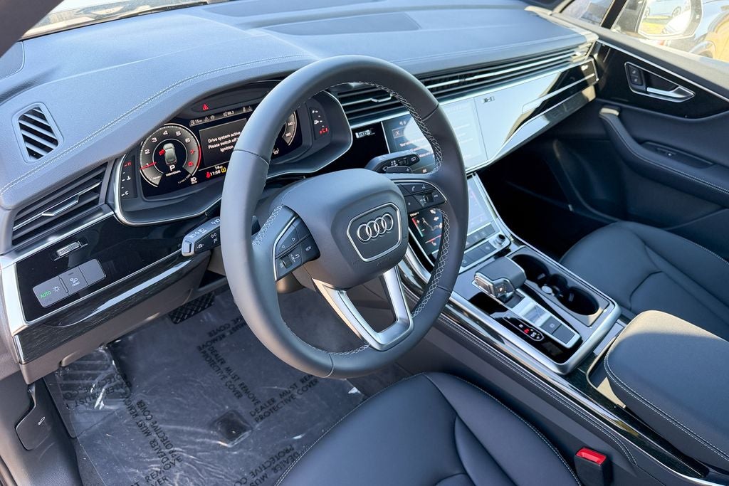 2025 Audi Q7 45 Premium Plus quattro