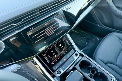 2025 Audi Q7 45 Premium Plus quattro