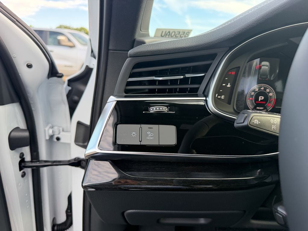 2026 Audi Q7 45 Premium Plus quattro