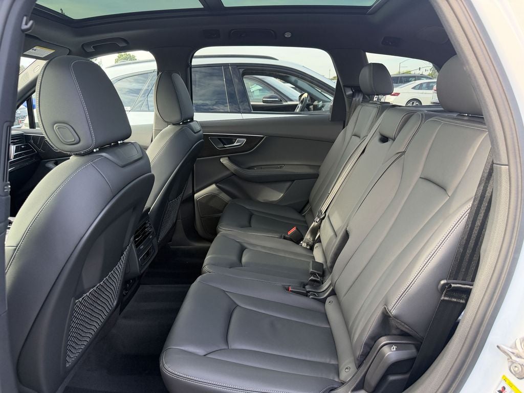 2026 Audi Q7 45 Premium Plus quattro