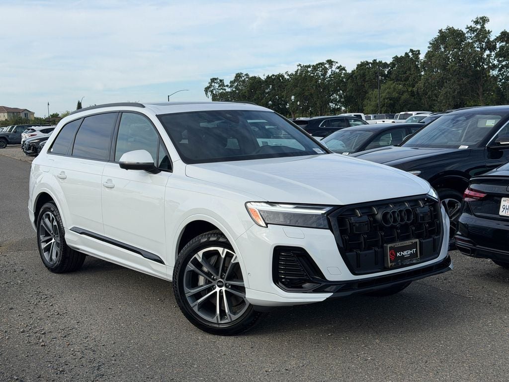 2026 Audi Q7 45 Premium Plus quattro