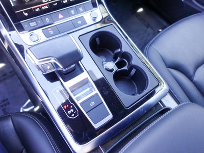 2025 Audi Q7 45 Premium Plus quattro