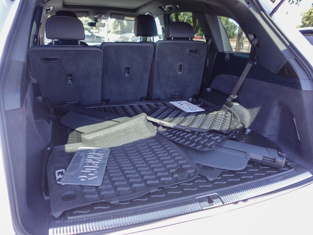 2025 Audi Q7 45 Premium Plus quattro