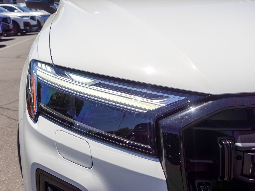 2025 Audi Q7 45 Premium Plus quattro