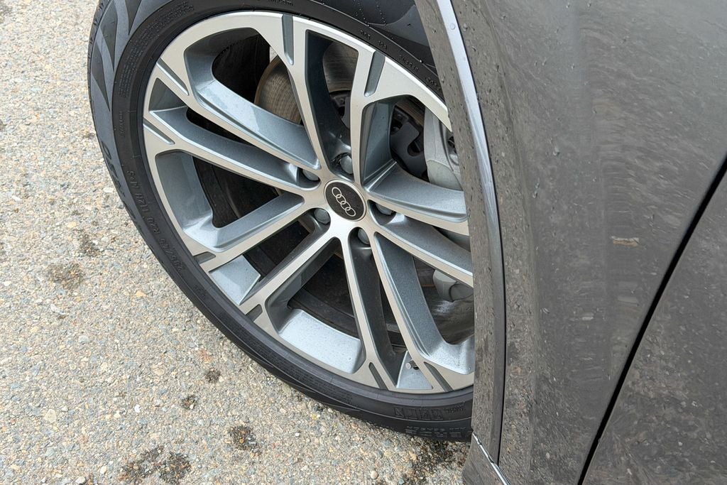 2025 Audi Q7 45 Premium Plus quattro