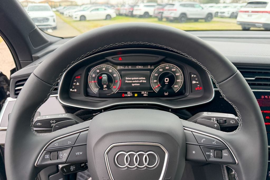 2025 Audi Q7 45 Premium Plus quattro